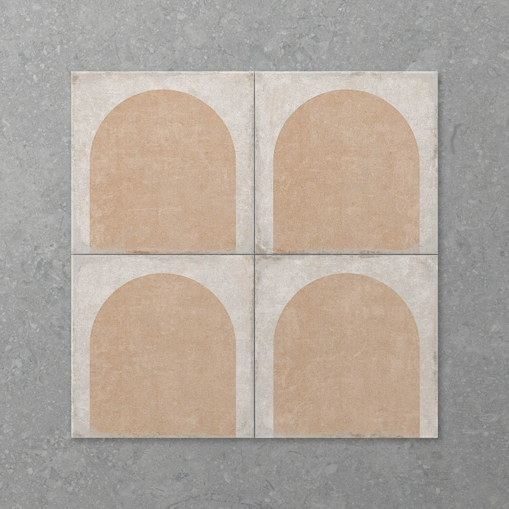 Artisan Rustic Arcus Courtyard