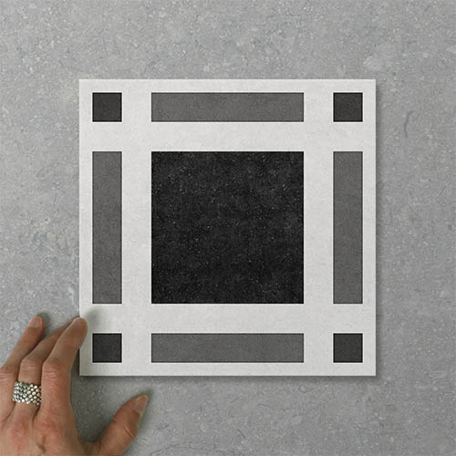 Artisan Macintosh Black