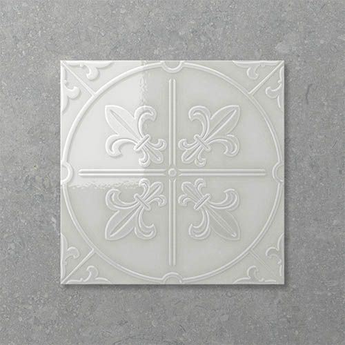 Emporio Empire Silver Leaf
