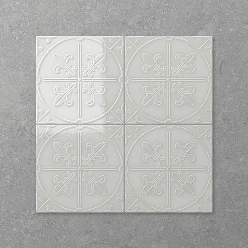 Emporio Empire Silver Leaf