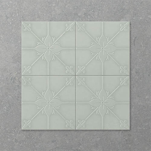 Emporio Manor Silver Leaf