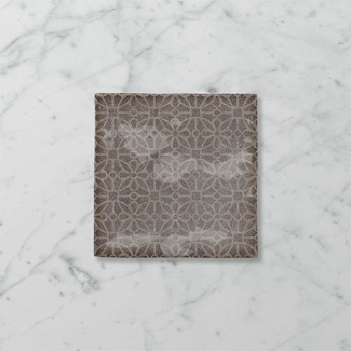 Silhouette Fettle Colt