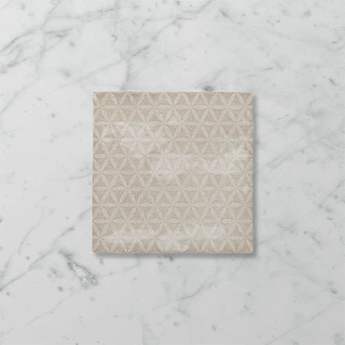 Silhouette Gyre Sesame