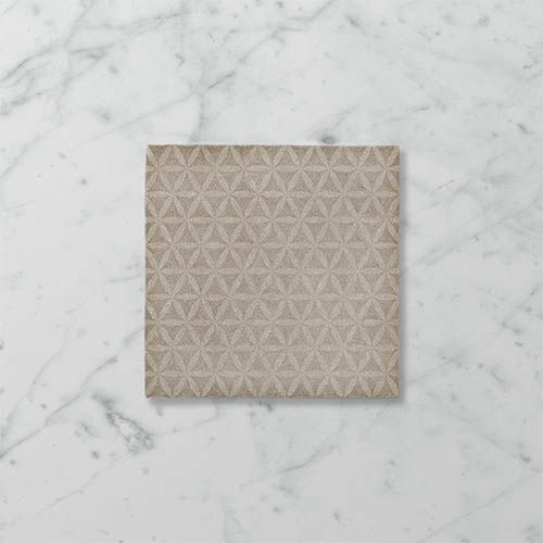 Silhouette Gyre Sesame
