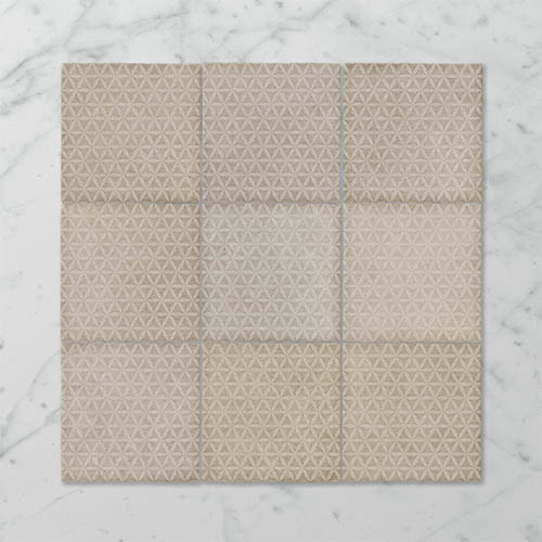 Silhouette Gyre Sesame