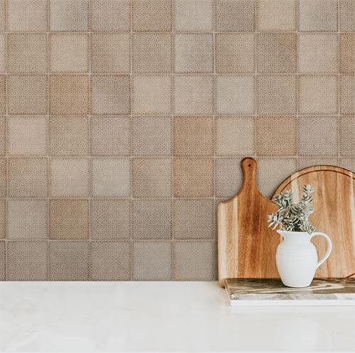 Silhouette Fettle Mudbrick