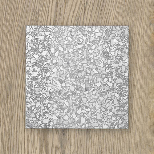 Terrina Large Square (300x300) Silver Lining
