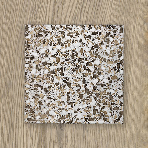 Terrina Large Square (300x300) Squirrels Den