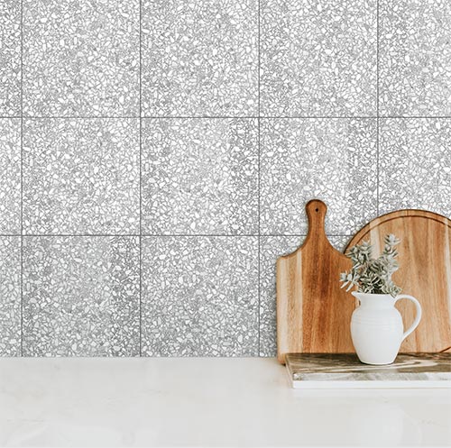 Terrina Large Square (300x300) Silver Lining